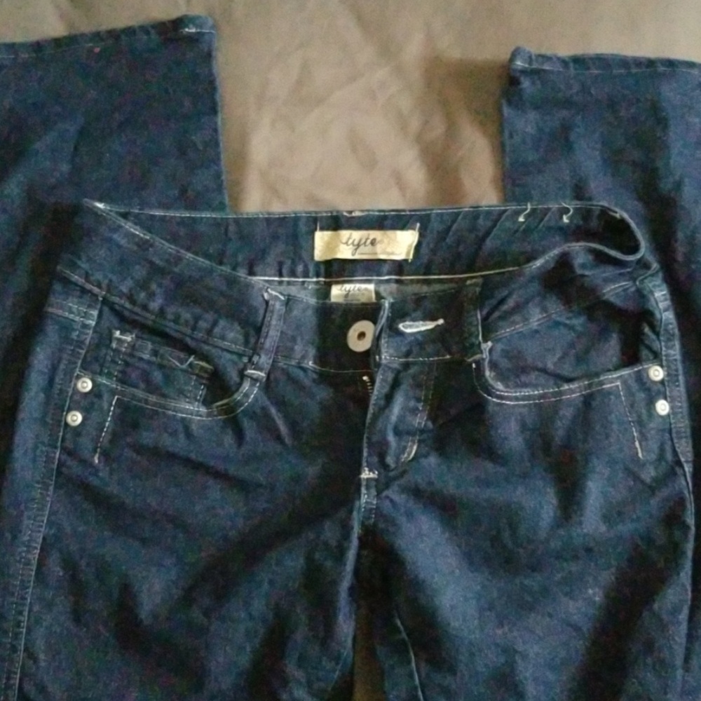 Sparkly size 5 flare jeans